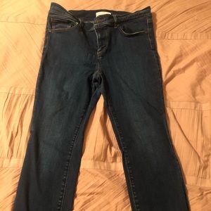 High waisted crop jeans